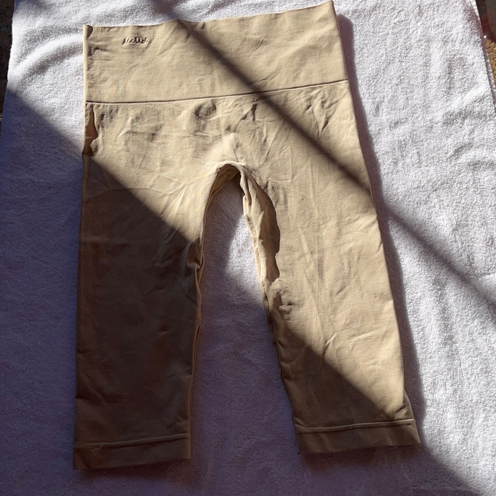 Shapewear, Capri spandex large
